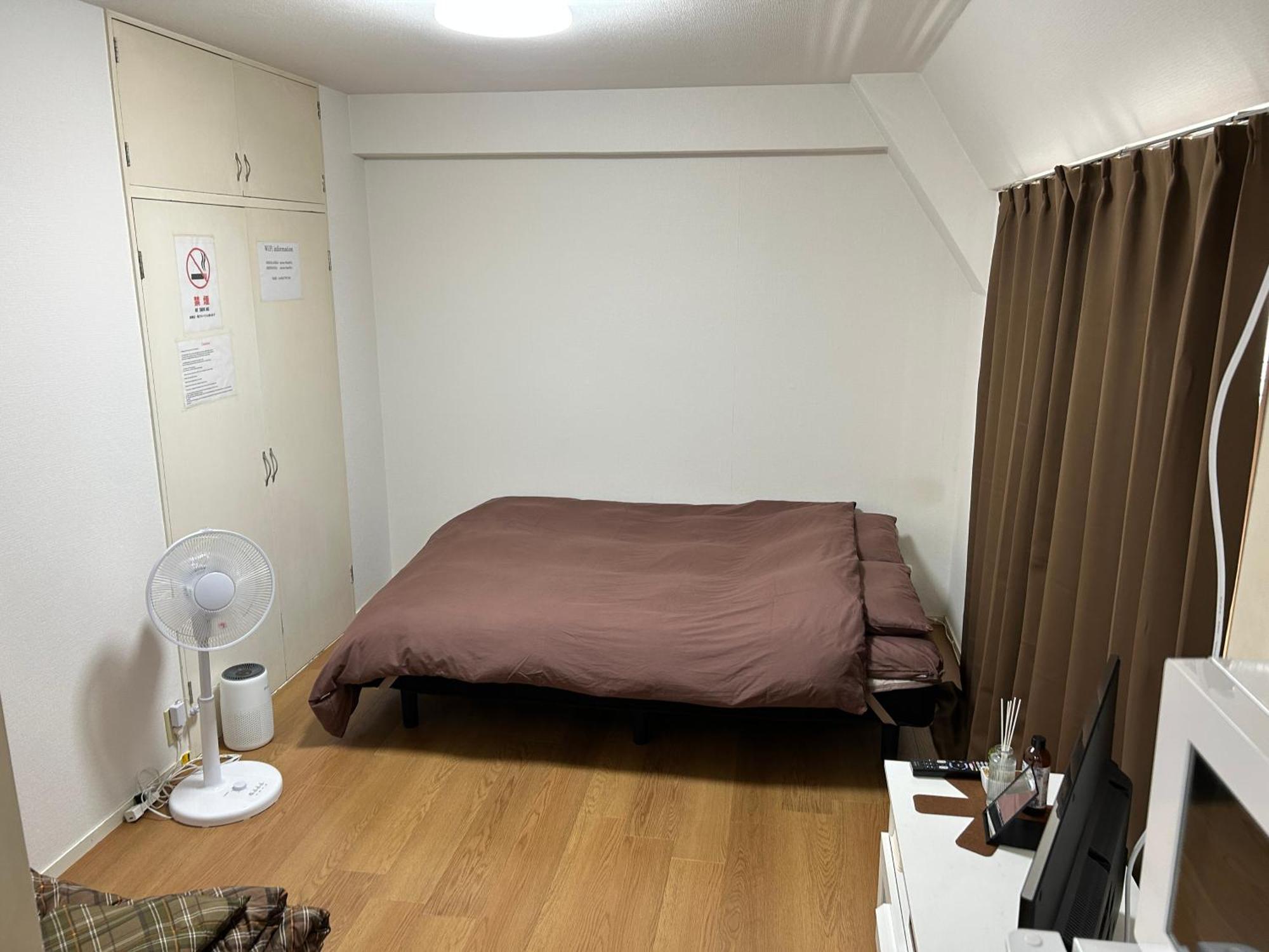 Guest House Zwell Hakata Ohori Park Fukuoka  Exterior photo