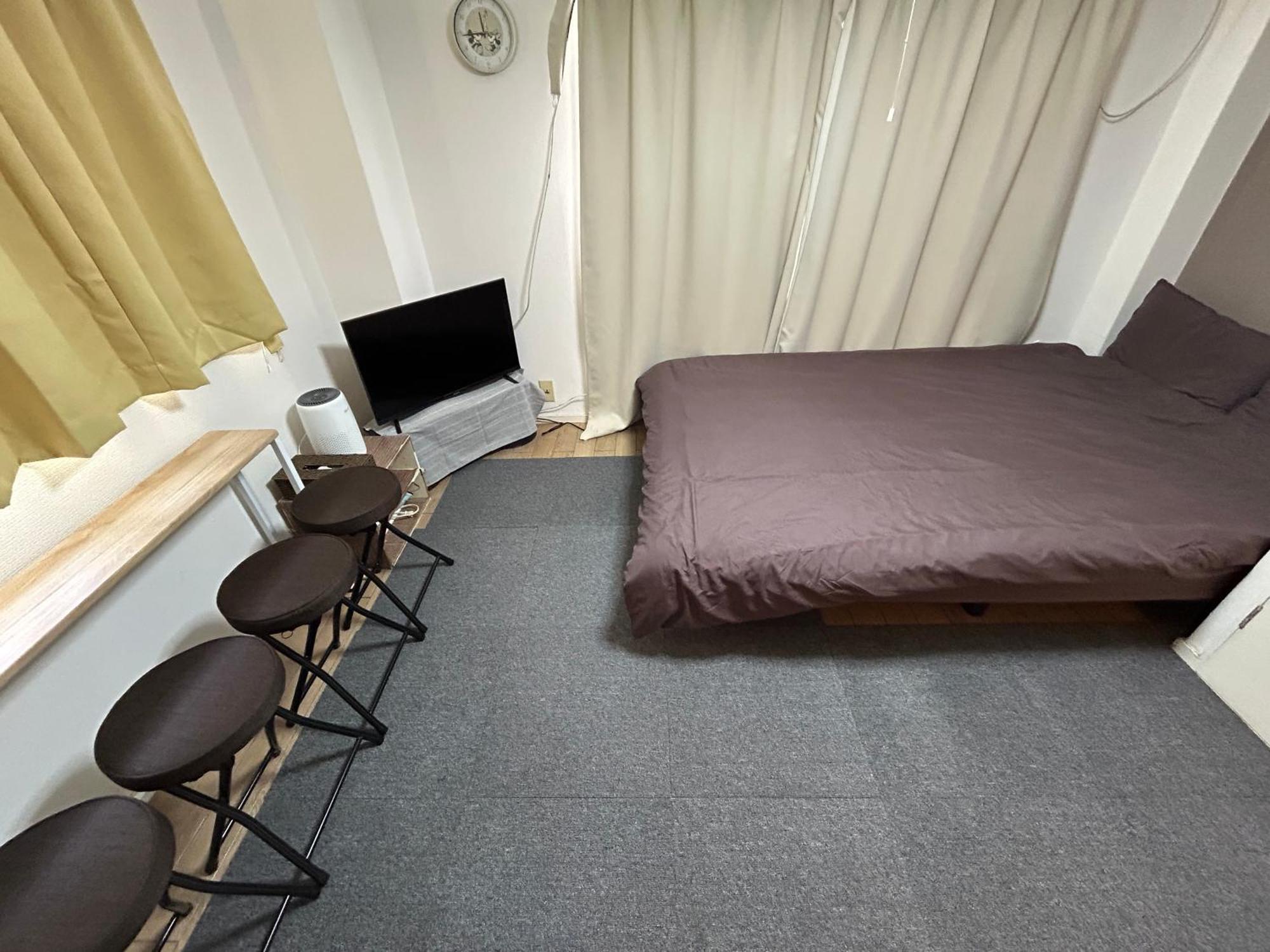 Guest House Zwell Hakata Ohori Park Fukuoka  Exterior photo