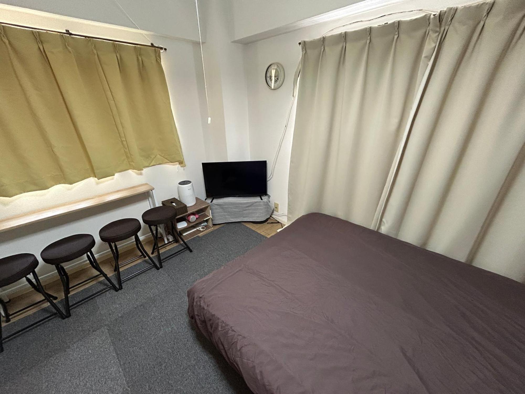 Guest House Zwell Hakata Ohori Park Fukuoka  Exterior photo